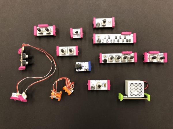 LittleBits set