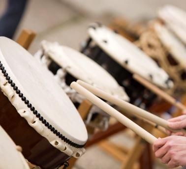 Taiko drum with drum sticks